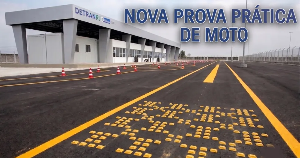 Pista oficial com cones e linhas amarelas, ilustrando a nova prova prática de moto Detran RJ 2026.